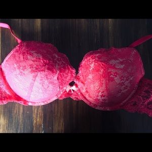 Victoria Secrets 34DD Dream Angel Push up
